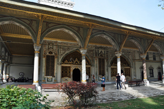 Топкапы - султанский дворец в Стамбуле фотография 11