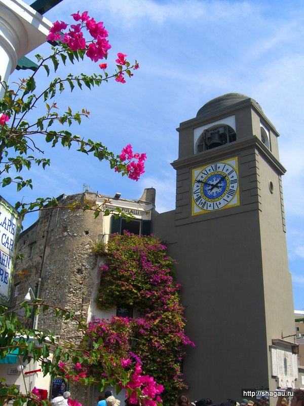 Башня с часами, остров Капри