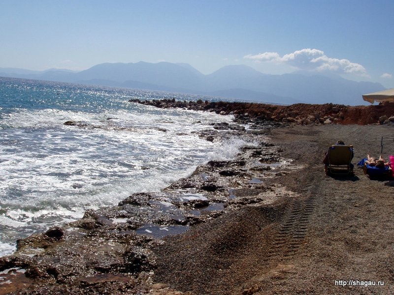 Крит. Пляж около отеля
