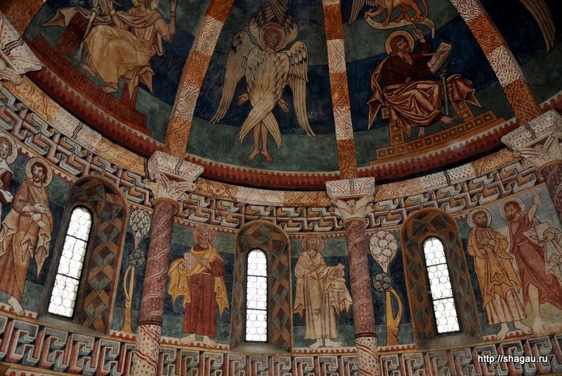 Карнер. Фрески 12-го века
