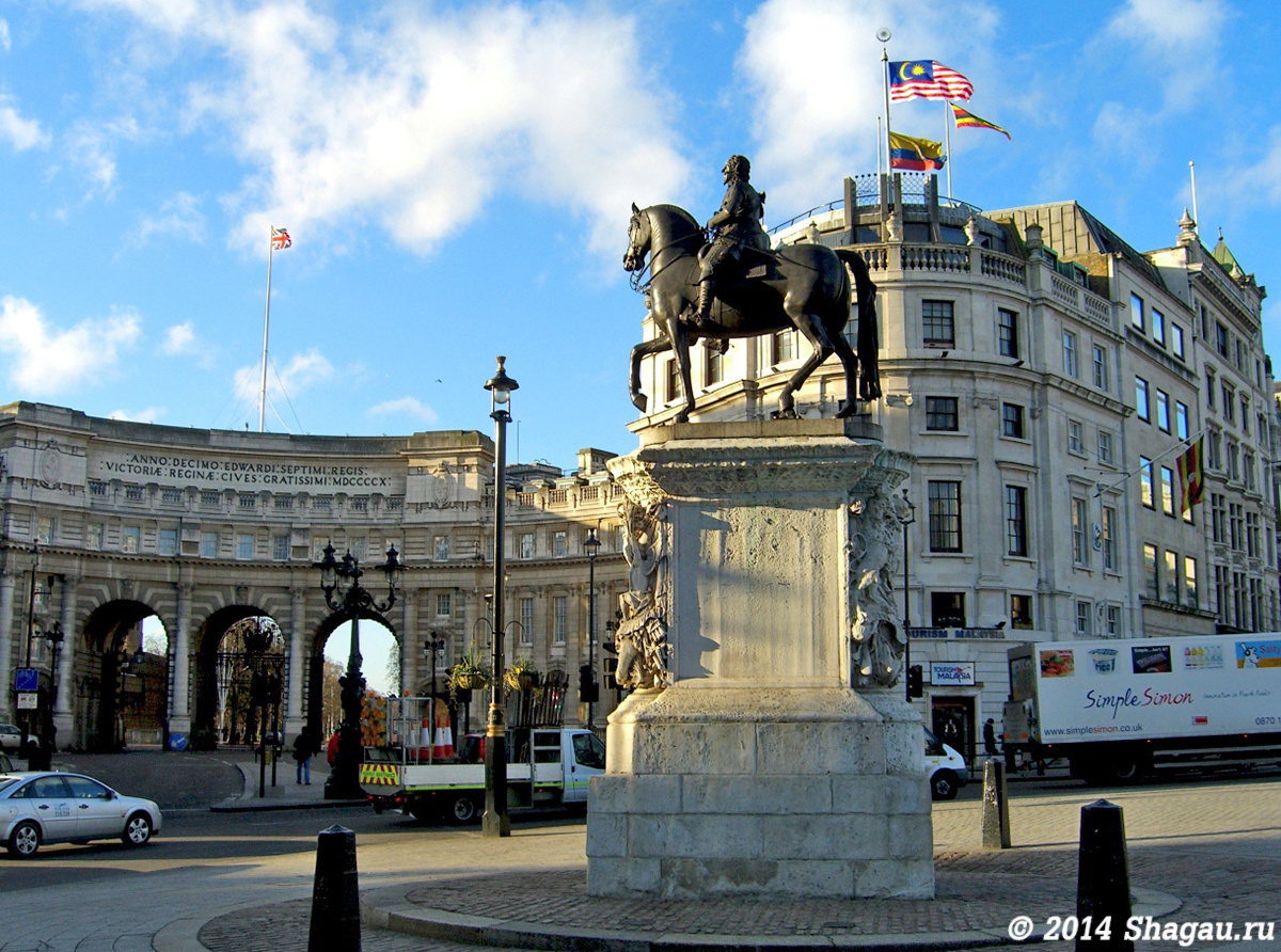 Самый первый конный памятник Лондона — статуя Карла I