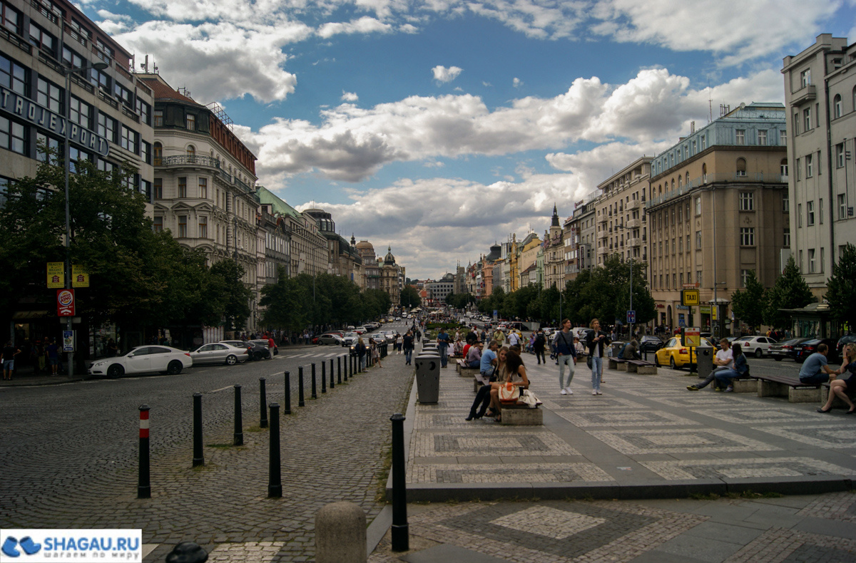 Вацлавская площадь Прага
