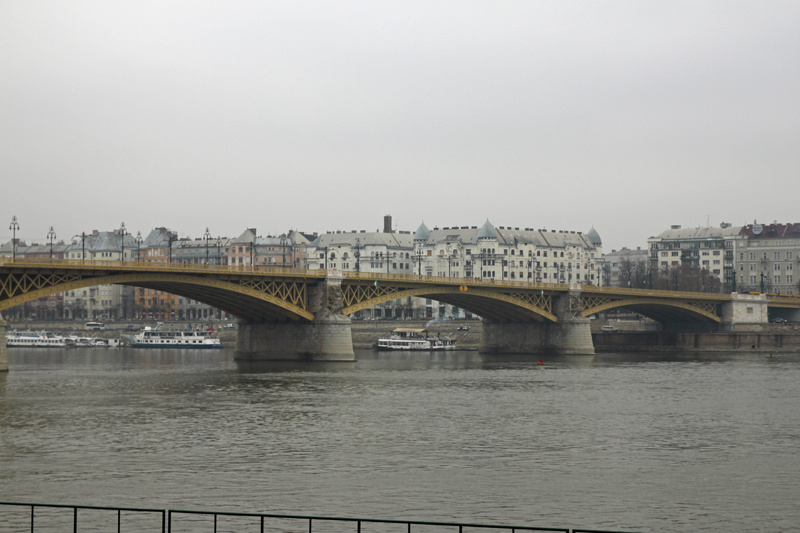 Маршрут по Будапешту день 3: прогулка по набережным Будапешта, венгерский Парламент, Геллерт и мост свободы фотография 16