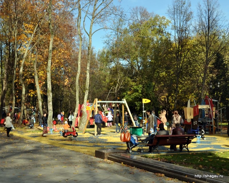Детская площадка в Останкино