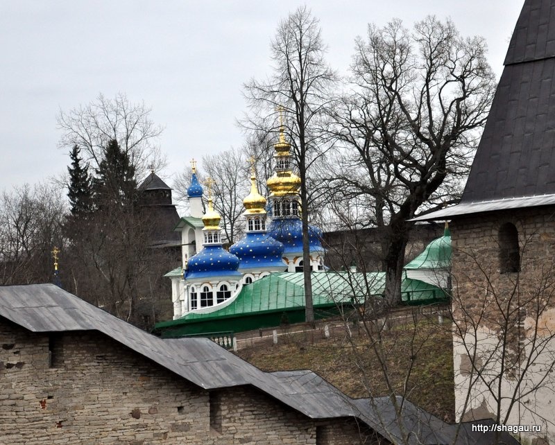 Печерский Монастырь в Псковской области фотография 11