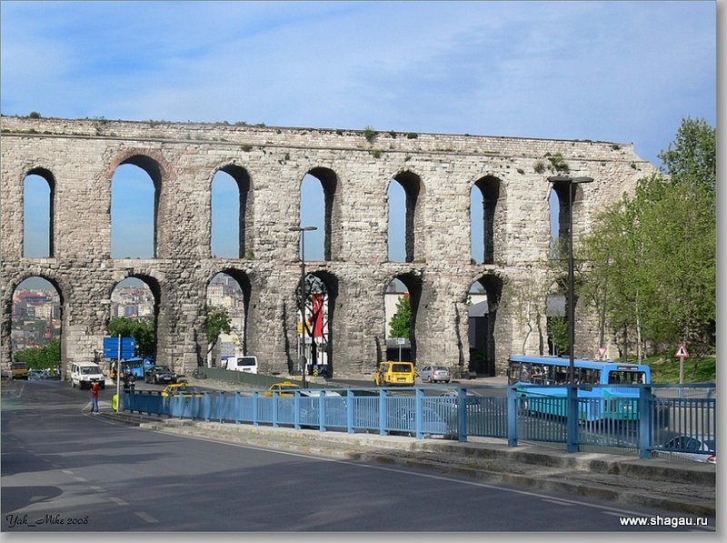 Акведук Валента. Автор фото: Reisende