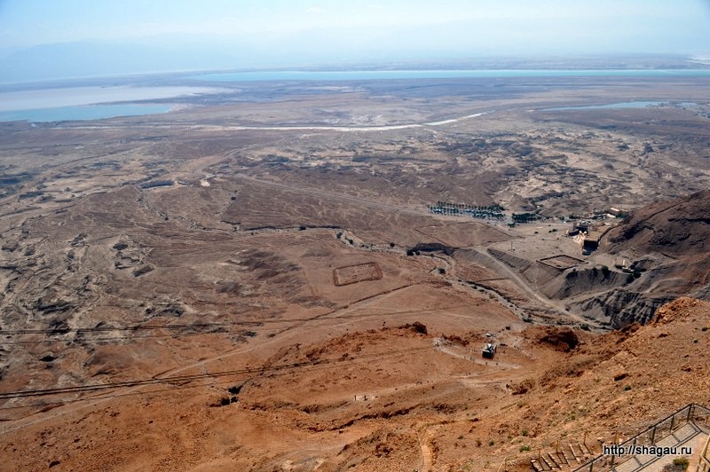 Где-то там внизу Мертвое море