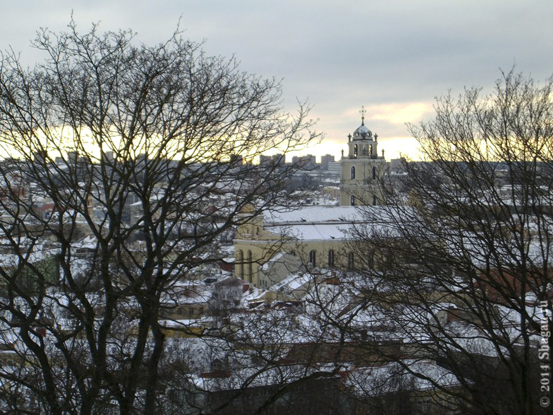 Вид на старый Вильнюс с башни Гедеминаса