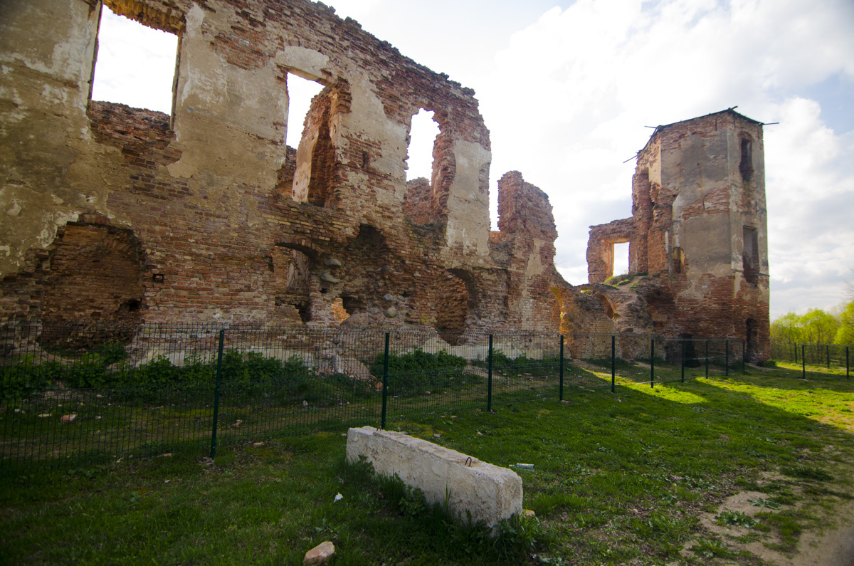 Руины Гольшанского замка