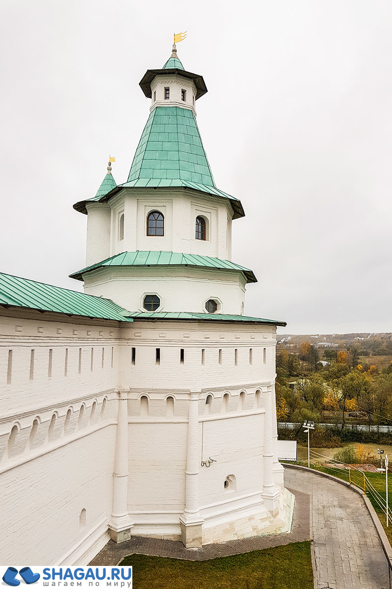 Древние стены Новоиерусалимского монастыря